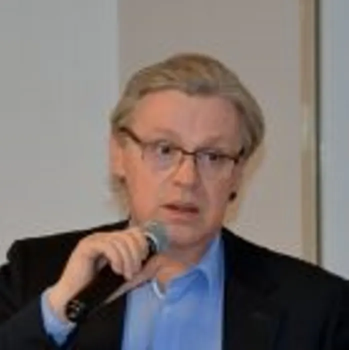 dr hab. Piotr Gołos